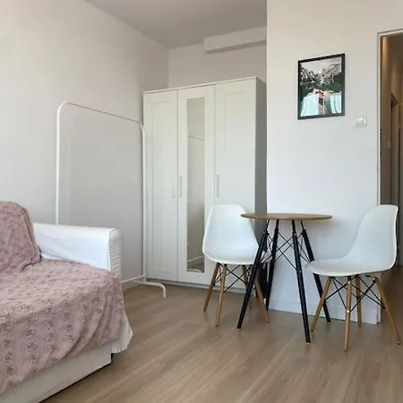 17m2 - Przymorze, Close To The Gdansk