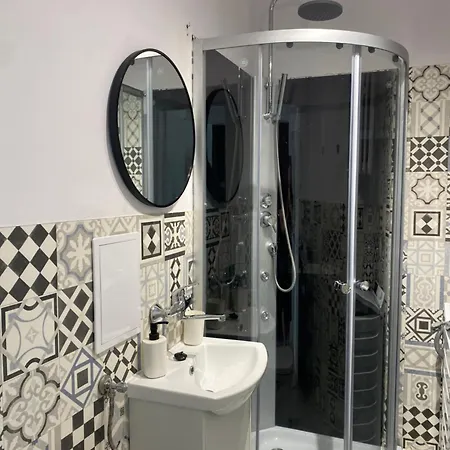 Apartment 17m2 - Przymorze, Close To The *